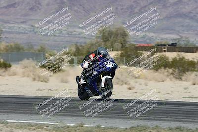 media/Dec-07-2025-CVMA (Sun) [[3e7d2de5dc]]/Race 8-Middleweight Shootout/